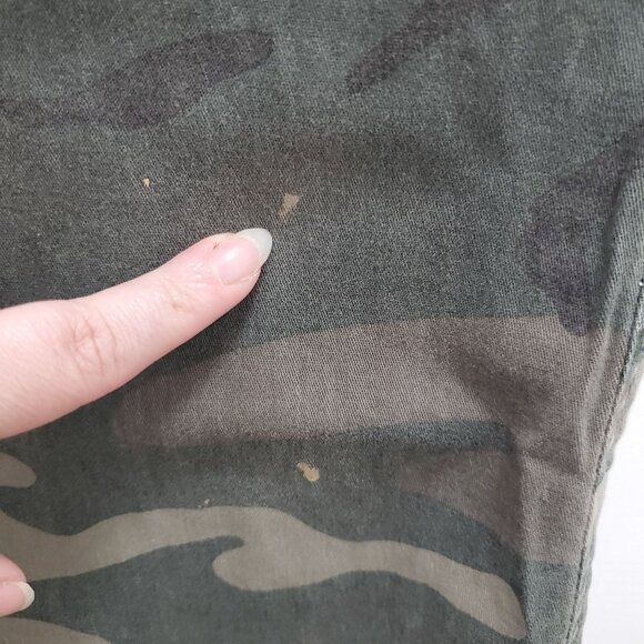 Sullen‎ Girl Junior's Y2K Green Camo Alt Grunge Punk Style Stretch Capris Size 5 - Picture 8 of 9